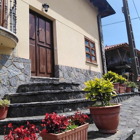 Vivienda Vacacional Casa Abuela Herminia Colunga Zewnętrze zdjęcie
