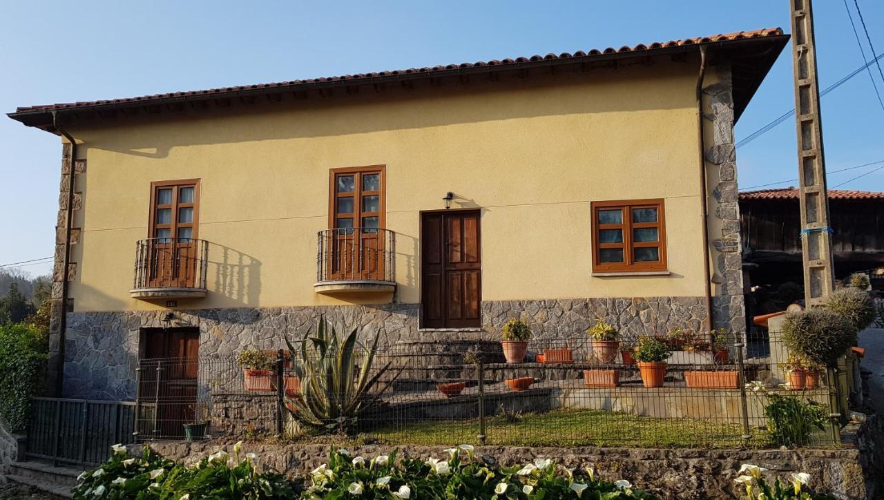 Vivienda Vacacional Casa Abuela Herminia Colunga Zewnętrze zdjęcie